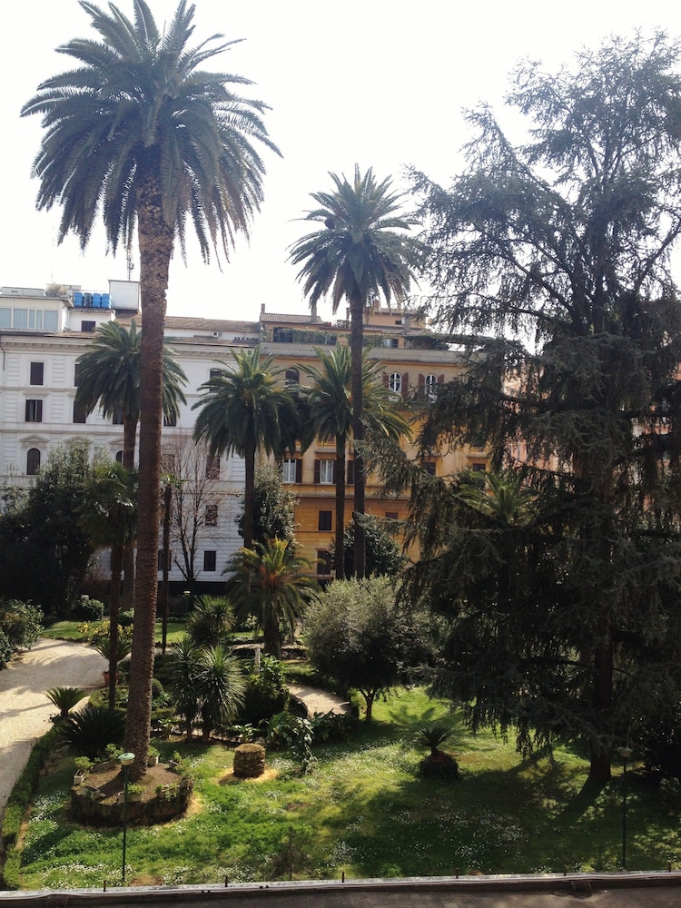 Hotel Capitolium Town House Suite 45/55