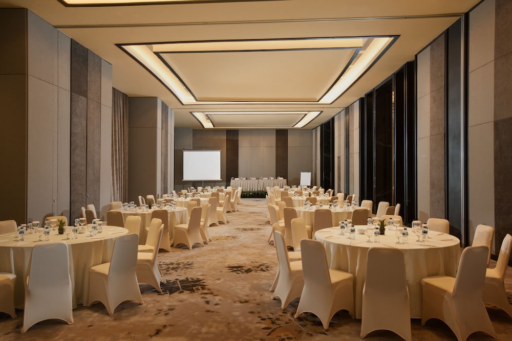 Hotel Santika Premiere Bandara - Palembang 54/55