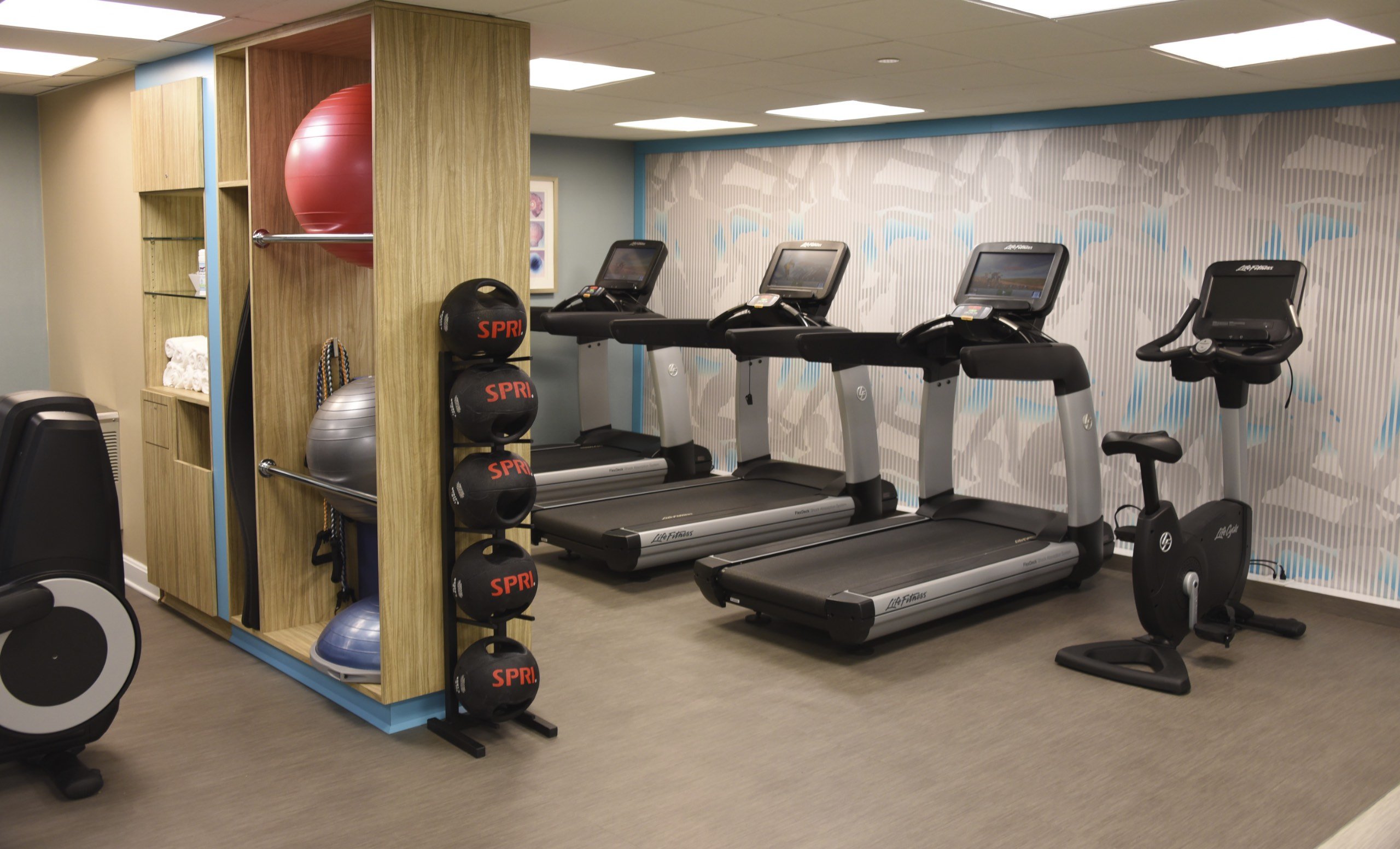 CROWNE PLAZA BOSTON - WOBURN 37/80