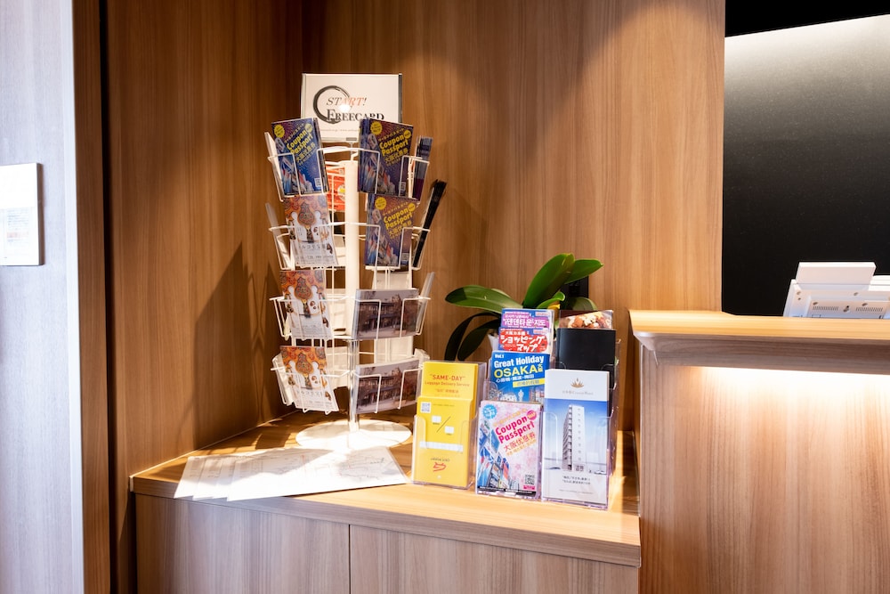 Nipponbashi Crystal Hotel 12/50