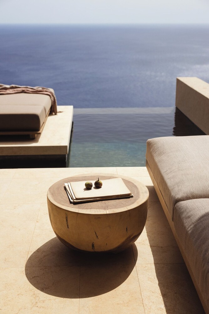 Gundari Folegandros 47/50