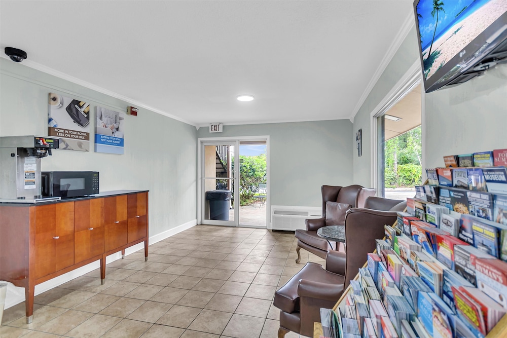 Studio 6 Extended Stay - Summerville, SC - Charleston 14/26