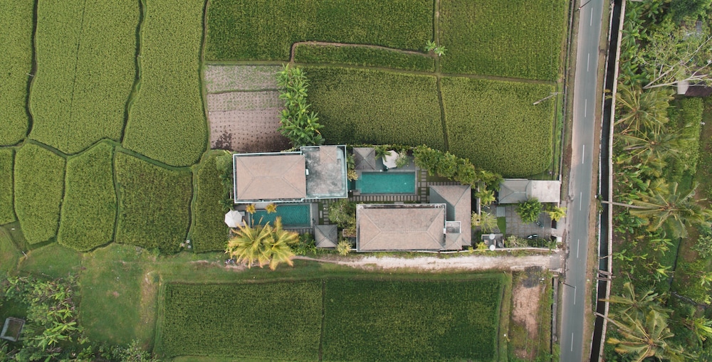 Alosta Luxury Private Villa 39/50