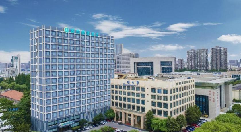 City Comfort Inn Wuhan Huangpu 6/49