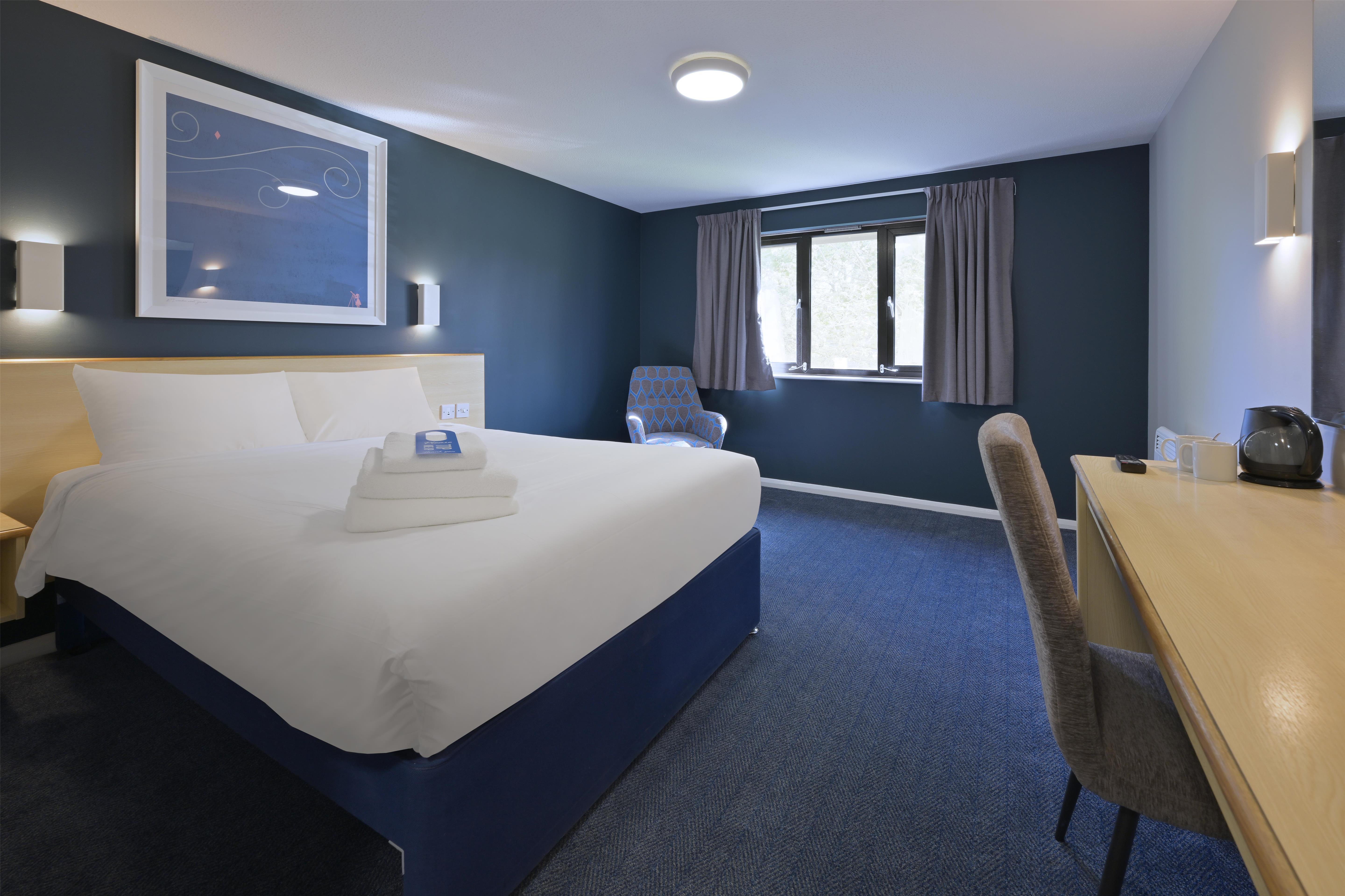Travelodge Shrewsbury Bayston Hill 17/35