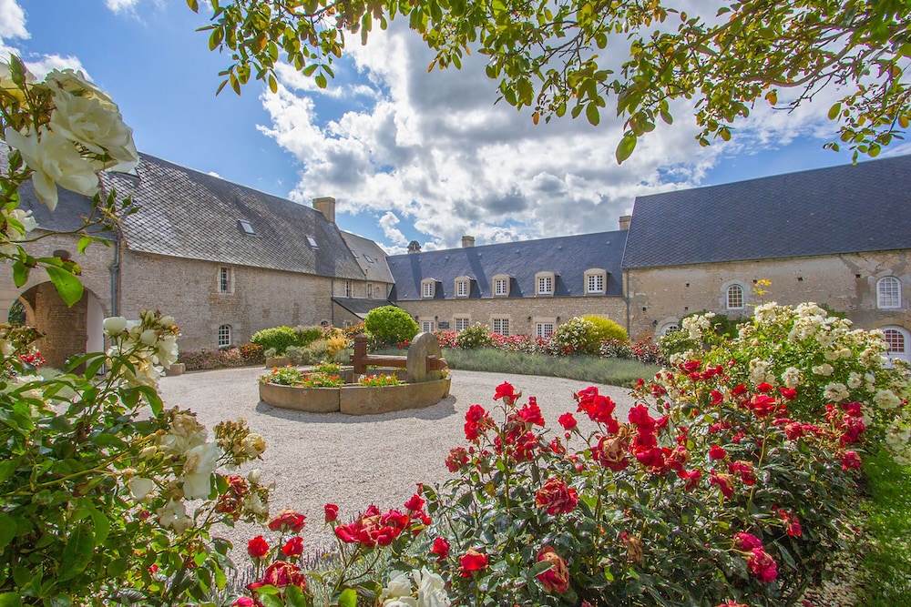 FERME DE LA RANCONNIERE - MANOIR DE MATHAN 75/78