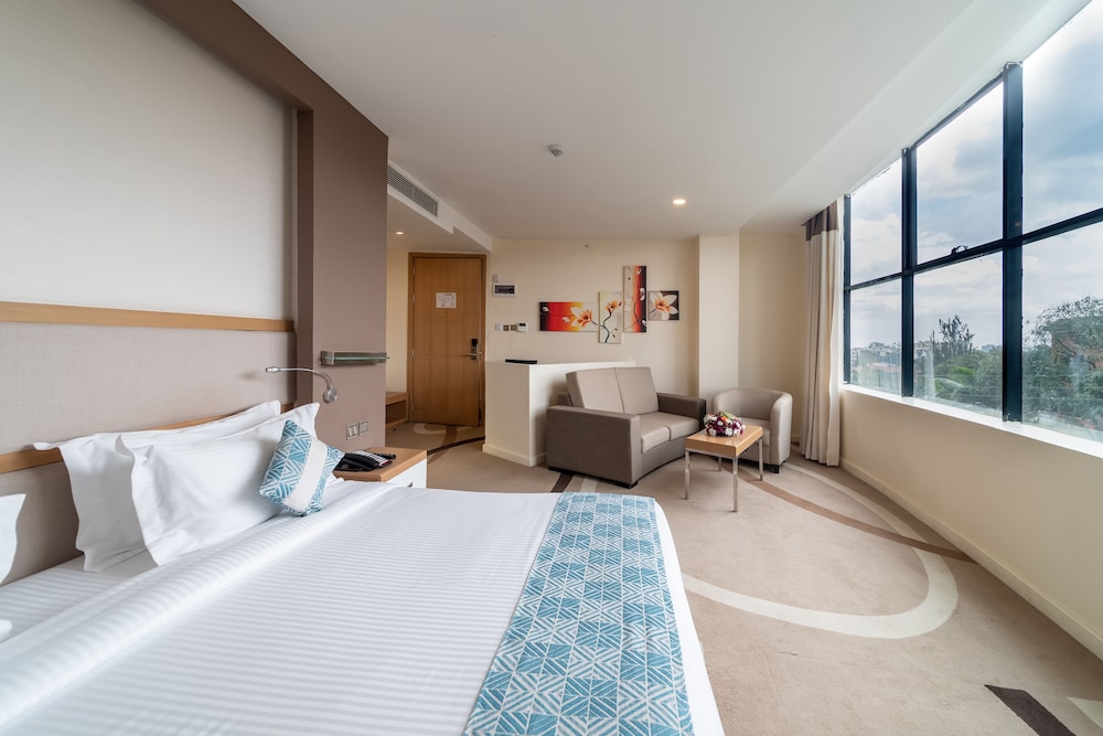 Superior, 2 Queen Beds, PrideInn Azure Hotel Nairobi Westlands 5/10