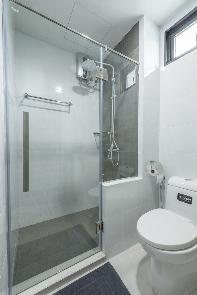 PAMA House Boutique Hostel 54/55