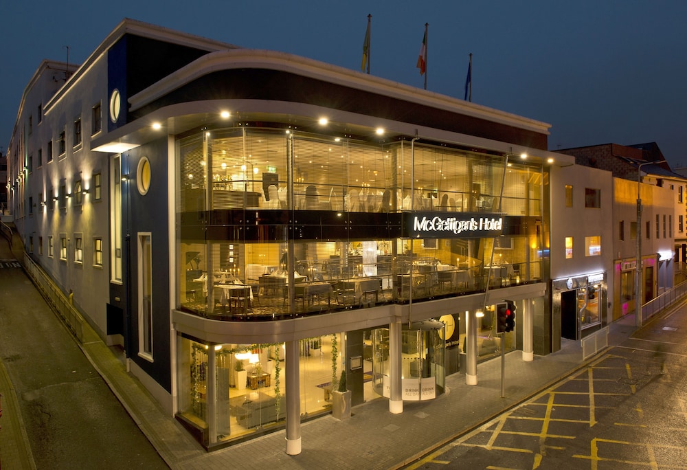 Mcgettigan's Hotel Letterkenny 1/35