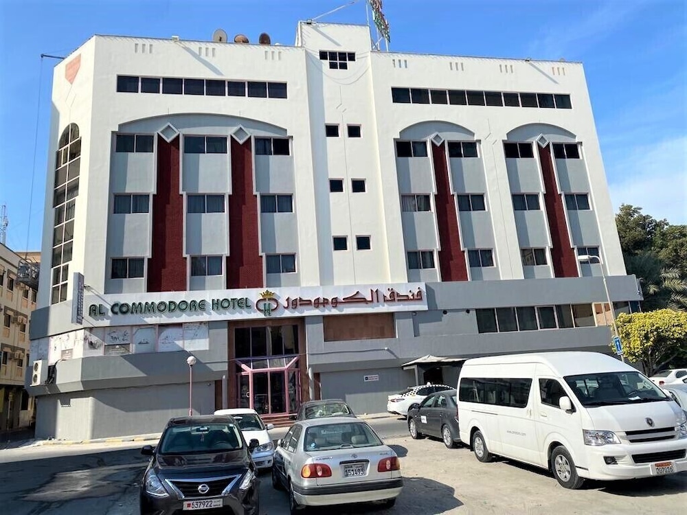 Al Commodore Hotel 33/40
