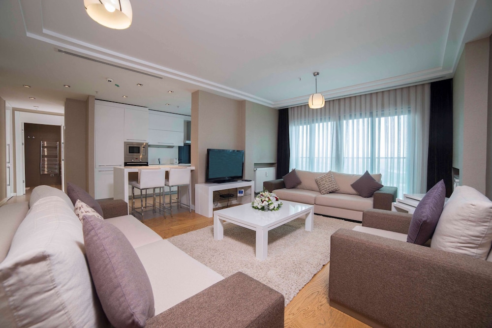 Radisson Residences Avrupa Tem Istanbul 45/66