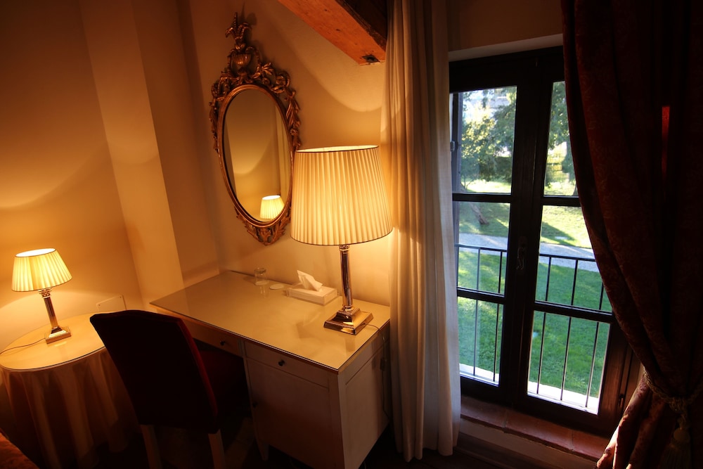 HOTEL VILLA GIONA 56/77