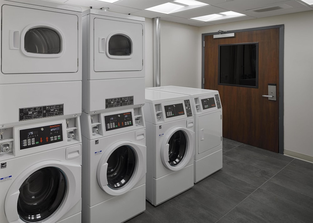 Hyatt House Columbus/OSU-Short North 23/50