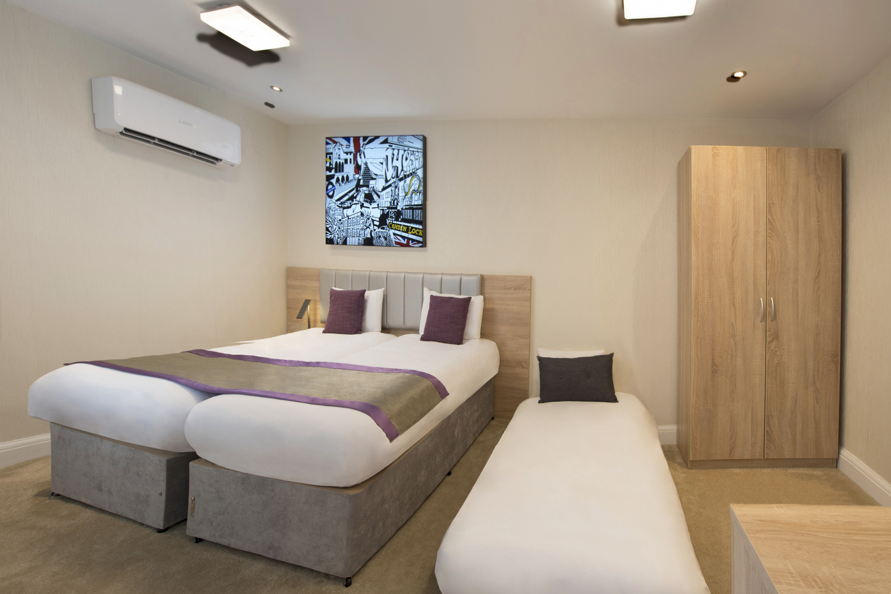 OYO Townhouse 30 Sussex Hotel, London Paddington 22/38