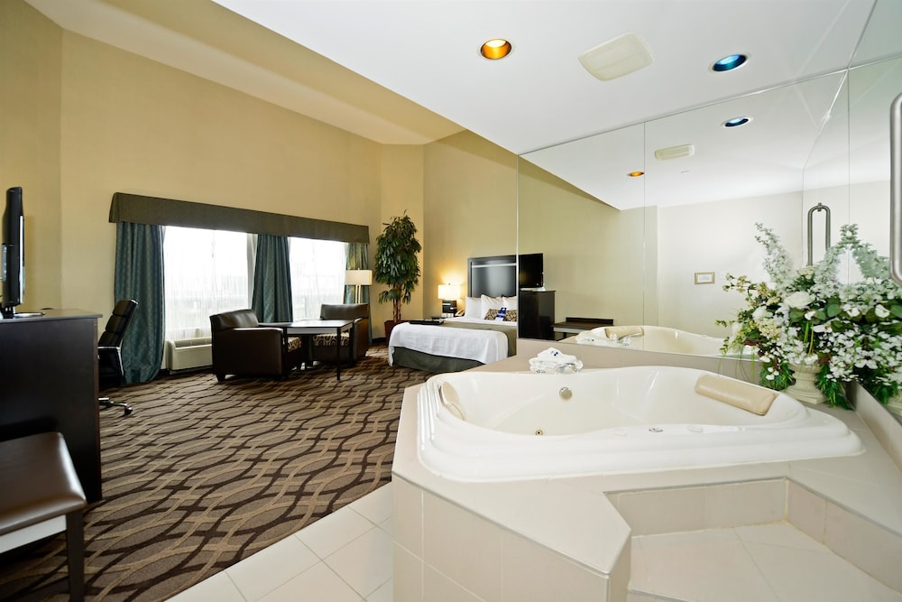 Best Western Plus Travel Hotel Toronto Airport 41/46