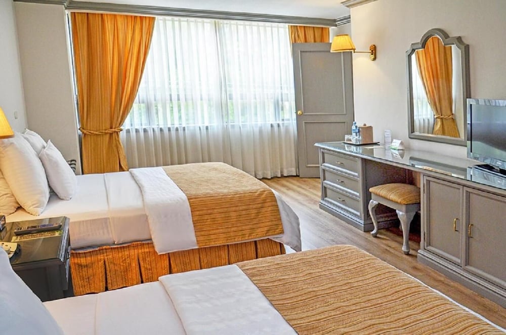 Hotel Santander Plaza 16/60