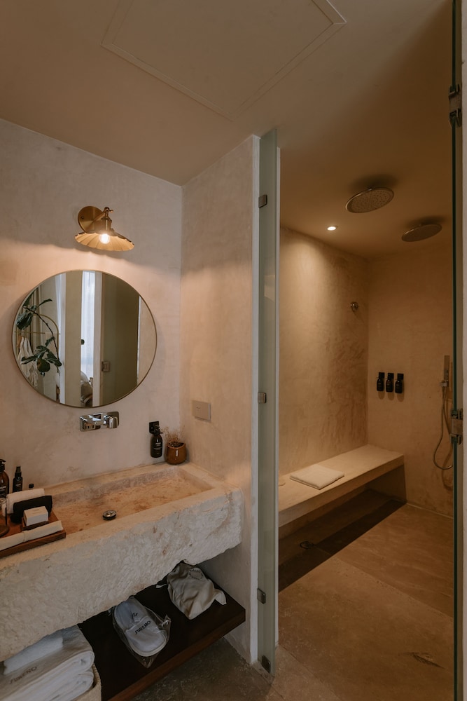 Hotel Sureno Yucatan 48/49