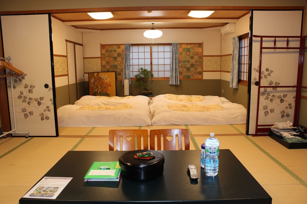 Kyoto Ryokan Gion Sano 7/29