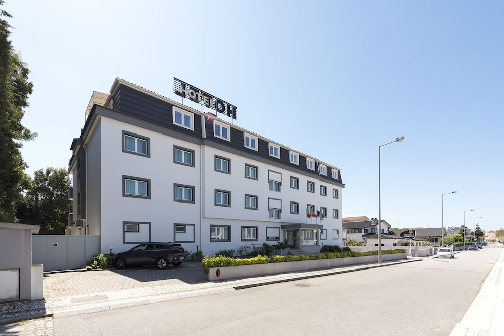Varzinn Hotel (ex. Sol Povoa) 4/62