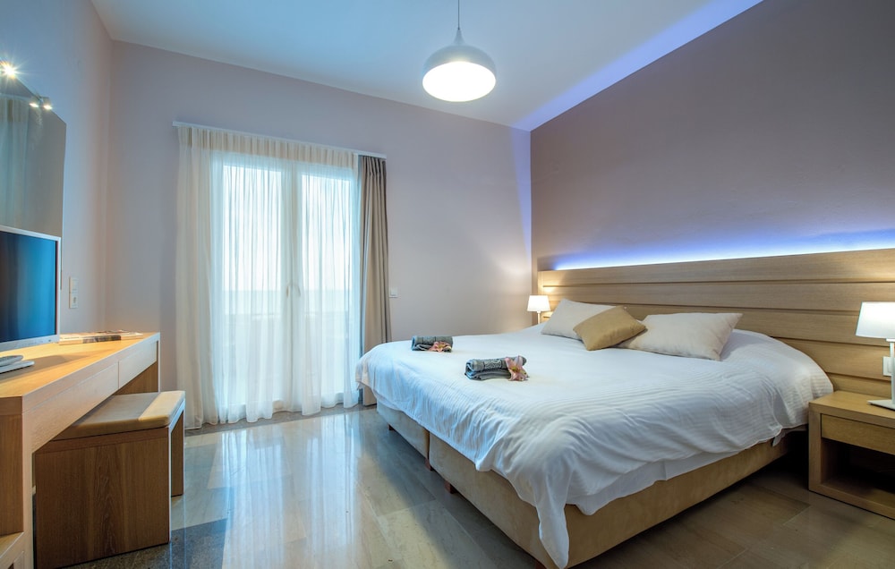 Krouzeri Beach Apartments 11/46