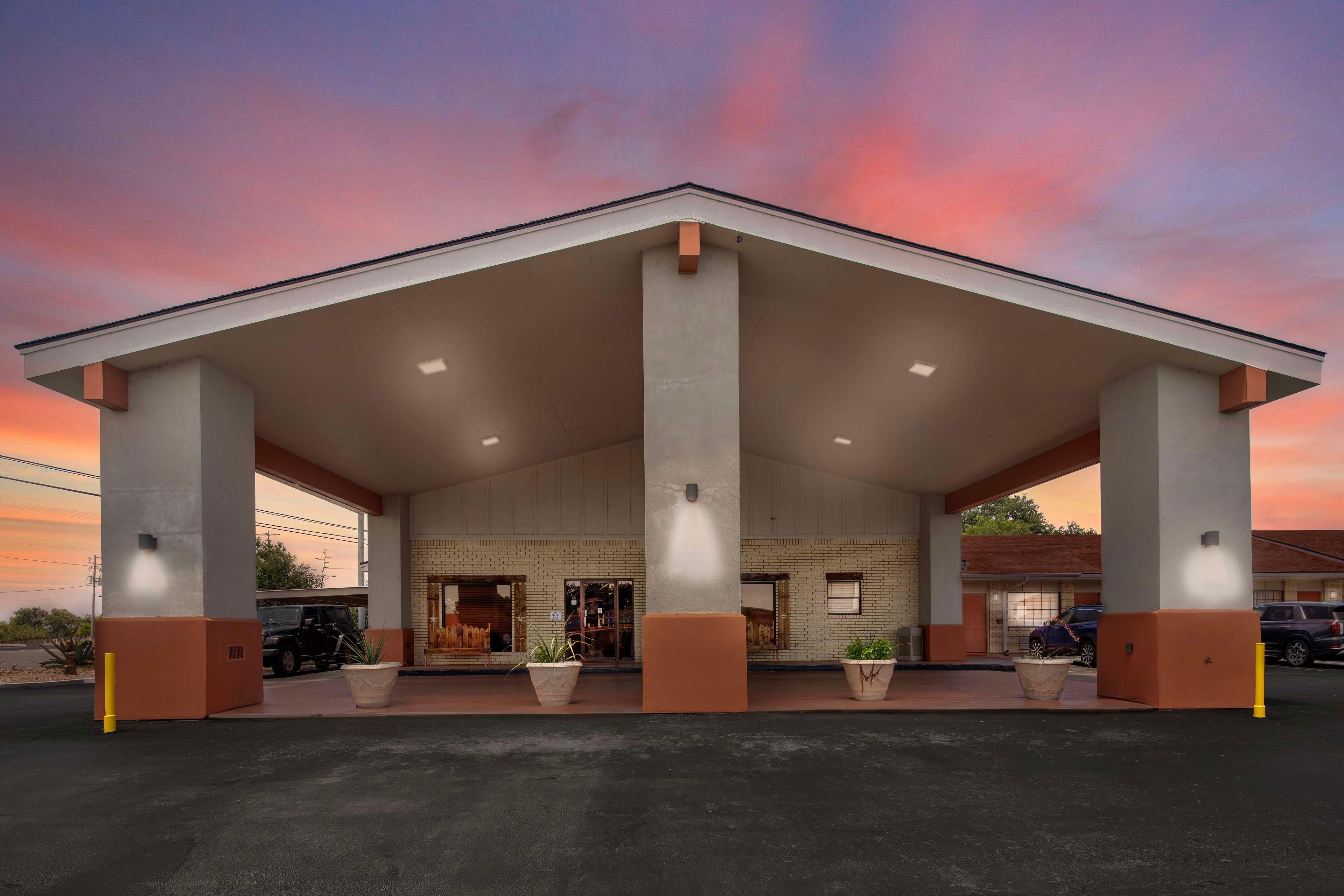 Best Western Llano detail