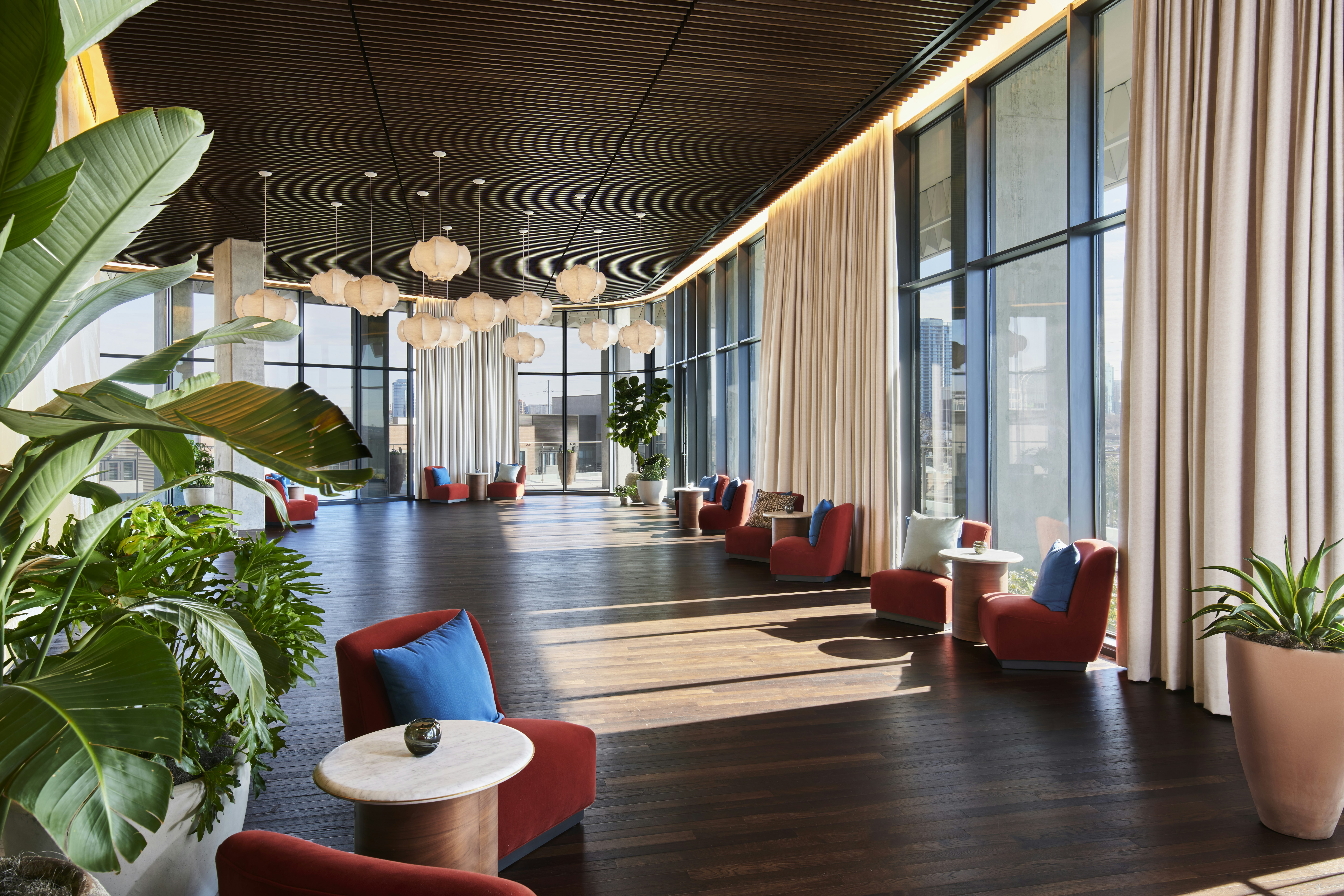 Virgin Hotels Dallas 44/80
