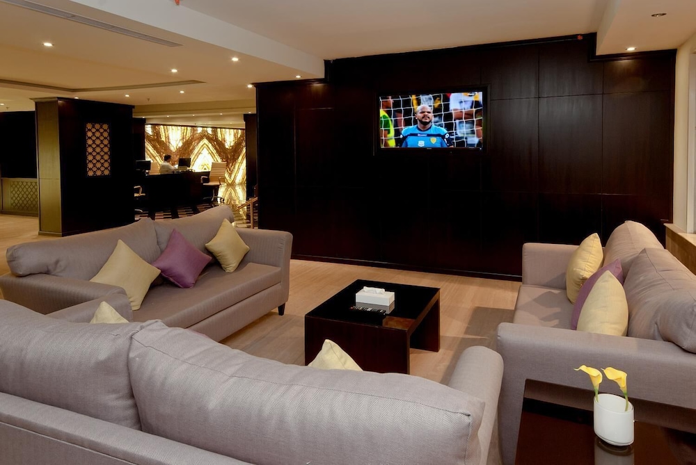 فندق ديار الحمراء(Dyar Al Hamra Hotel) 18/26