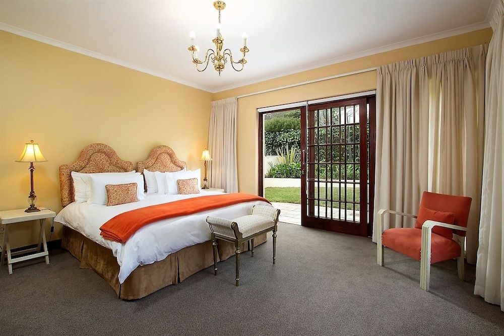 Milkwood Lodge Hermanus 5/35