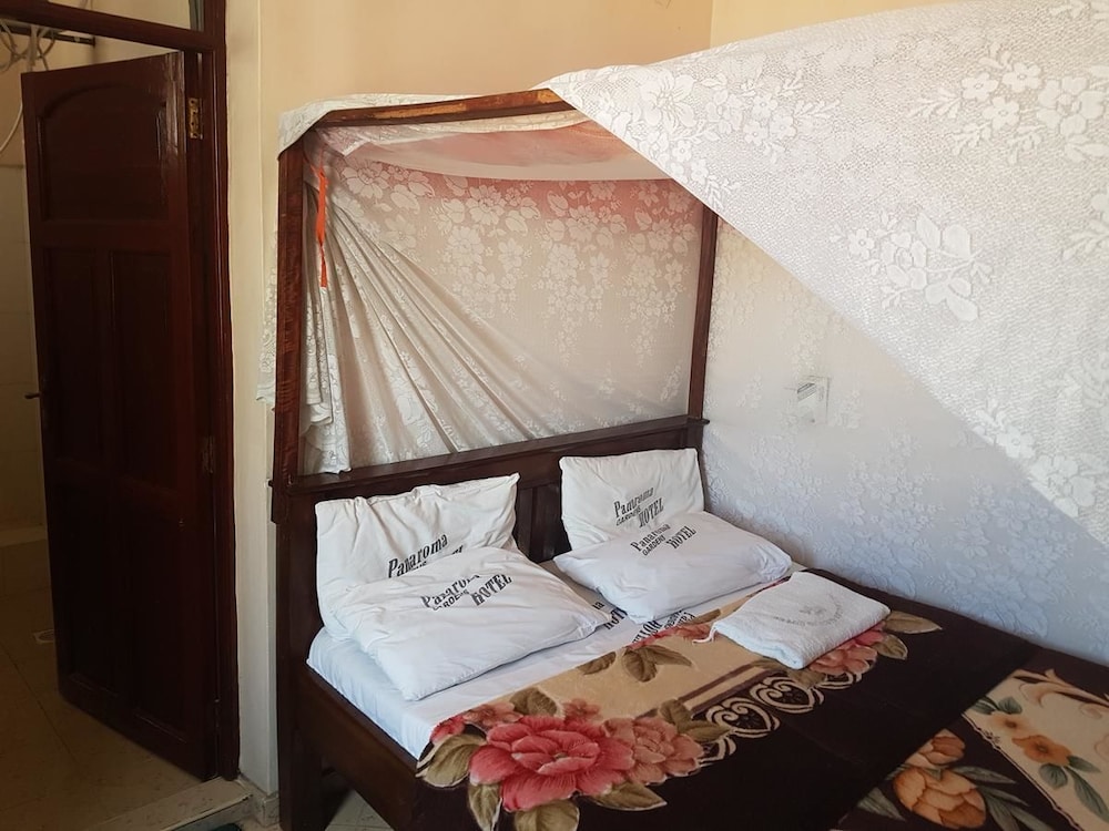 Panaroma Gardens Hotel Mombasa 6/17