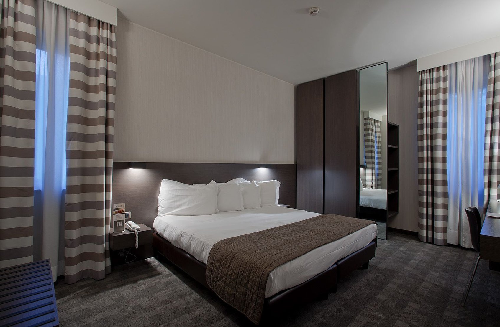 Standard, Double Bed