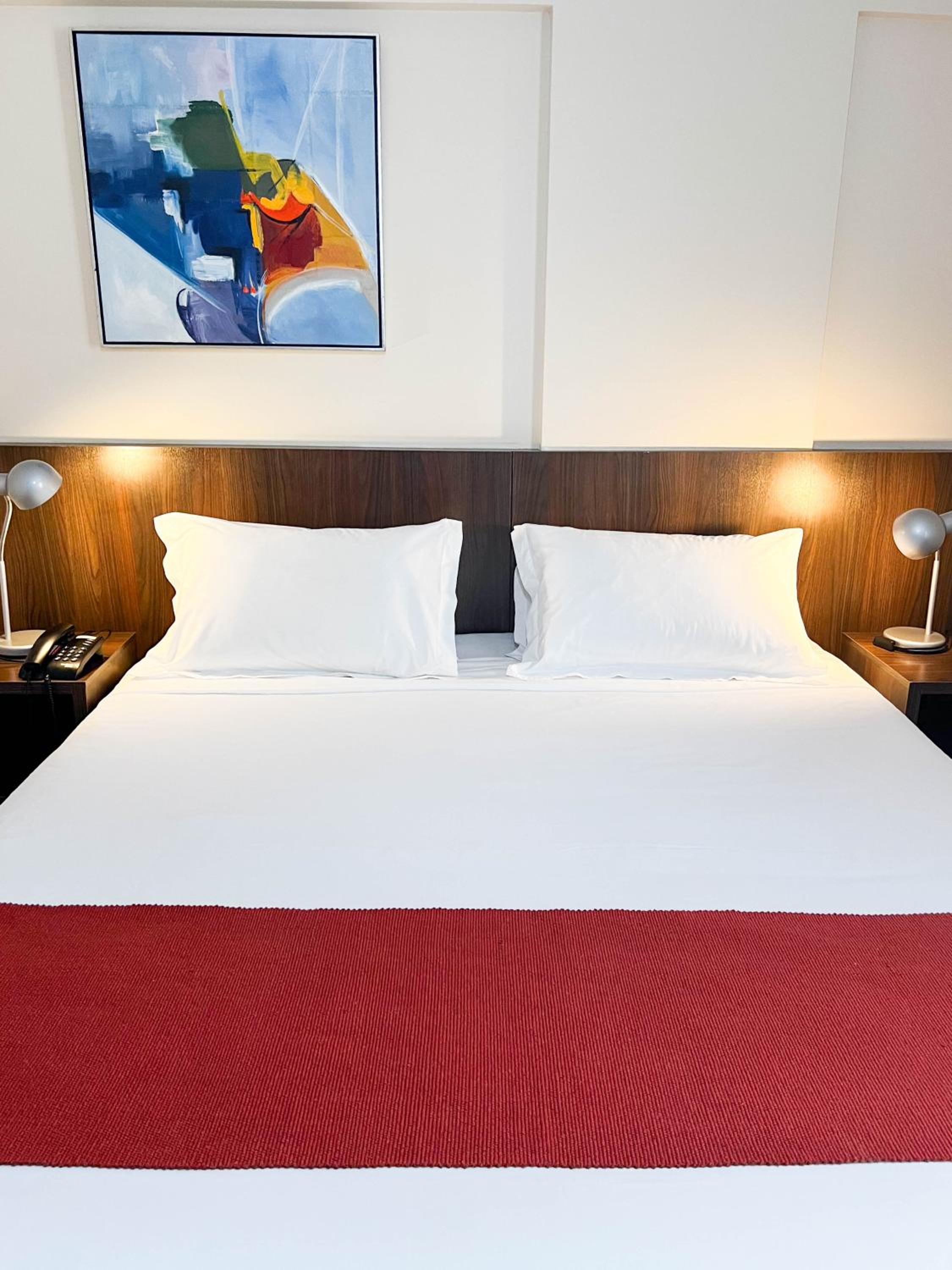 Room, Double Bed