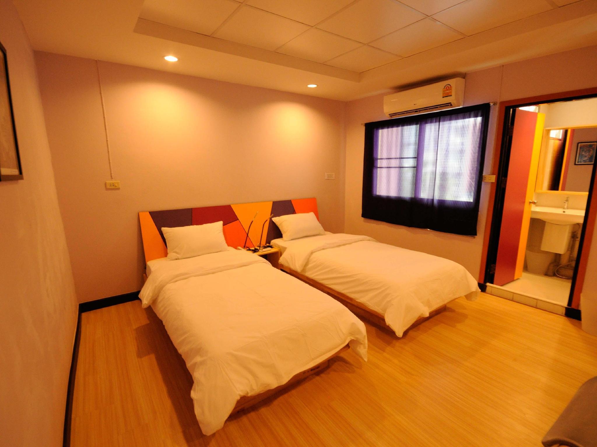 STANDARD, TWIN BEDS