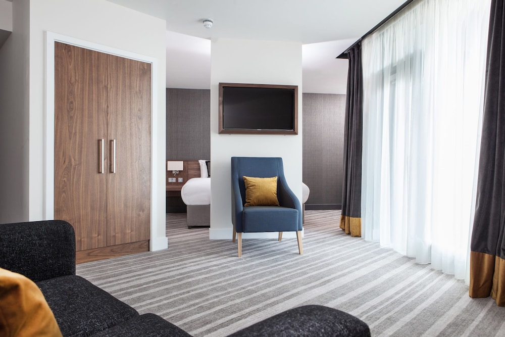 CROWNE PLAZA NEWCASTLE - STEPHENSON QUARTER 20/74