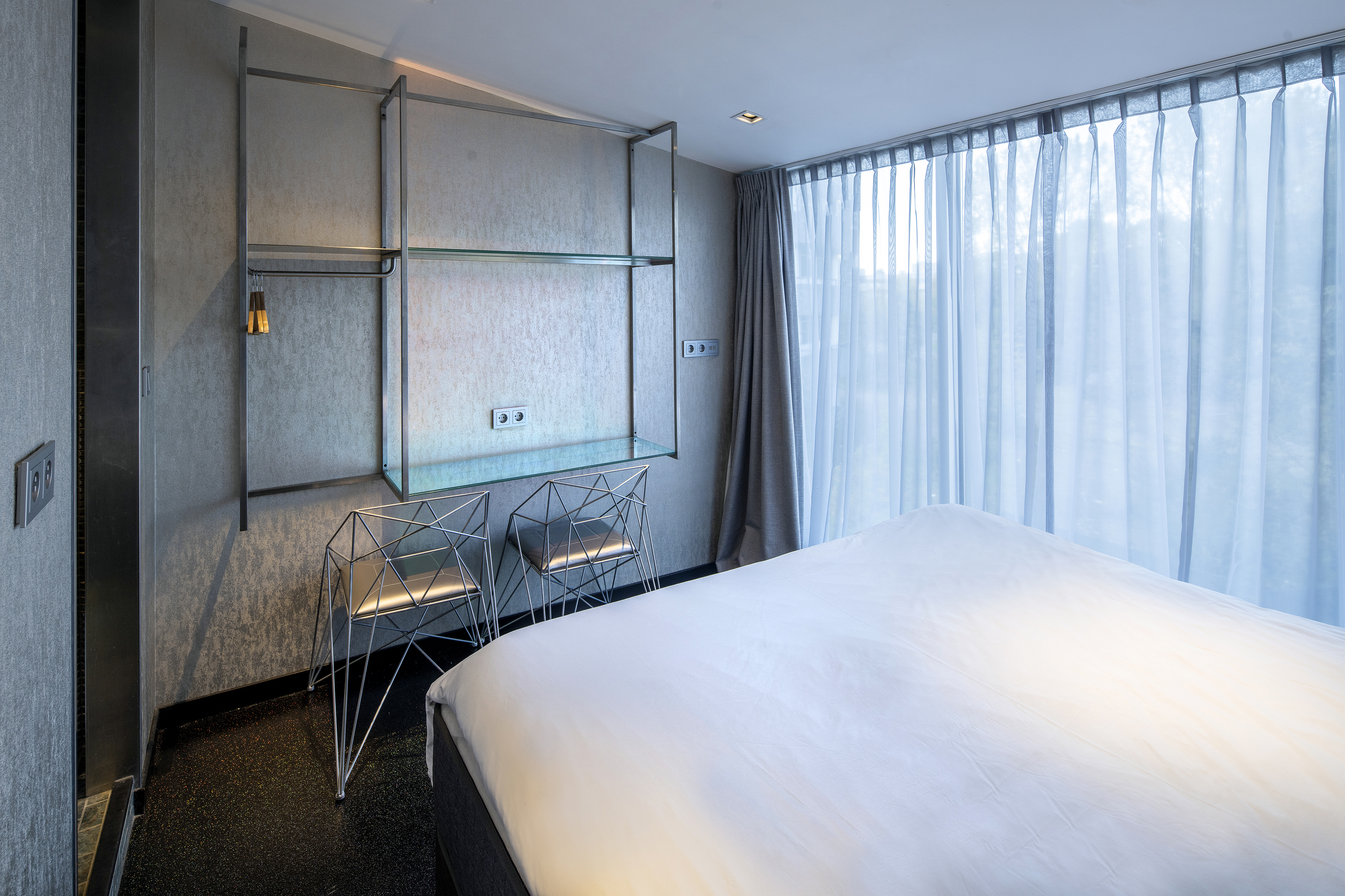 Diamond Capsule Hotel Amsterdam South 12/32