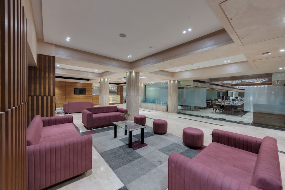 The Fern Residency Ellisbridge Ahmedabad 30/38