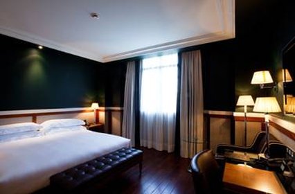Hotel 1898 10/62