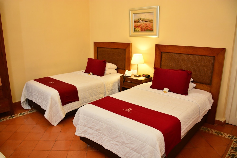 Gran Hotel del Paraguay 12/50
