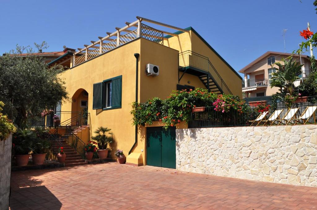 B&B STELLA MARINA 19/22