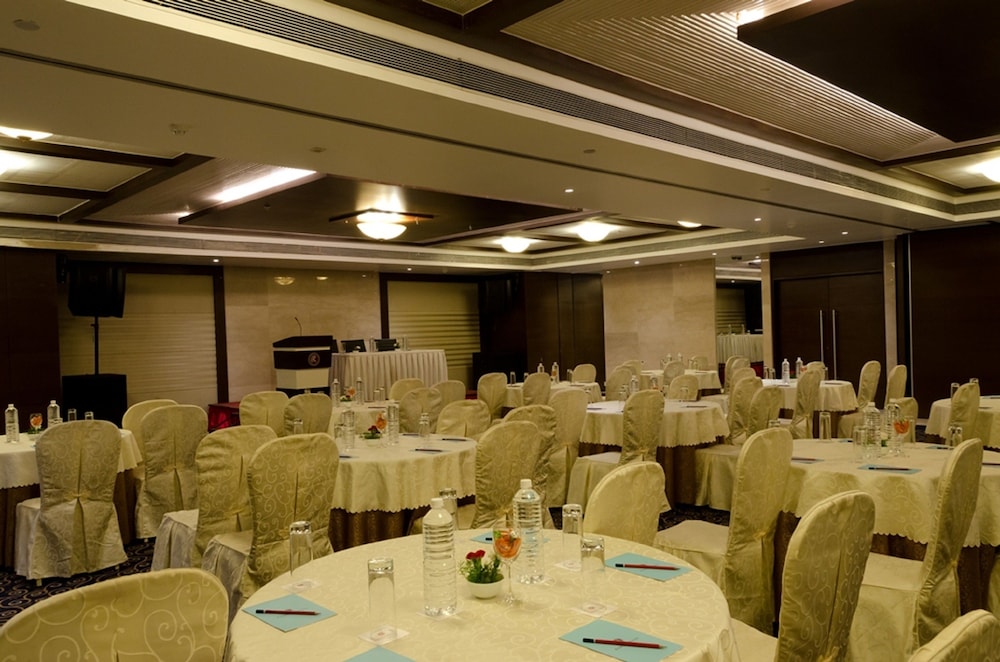 Ramee Grand 45/55