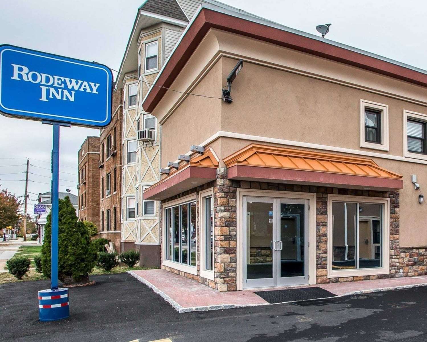 Rodeway Inn Belleville 2/30