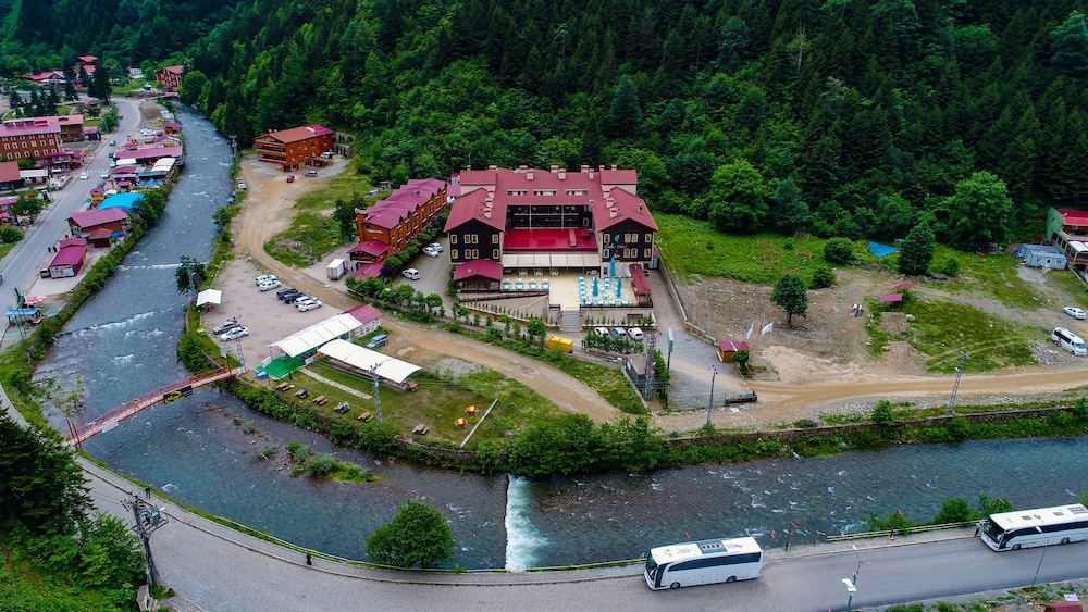 Flora Uzungol Resort Hotel 37/50