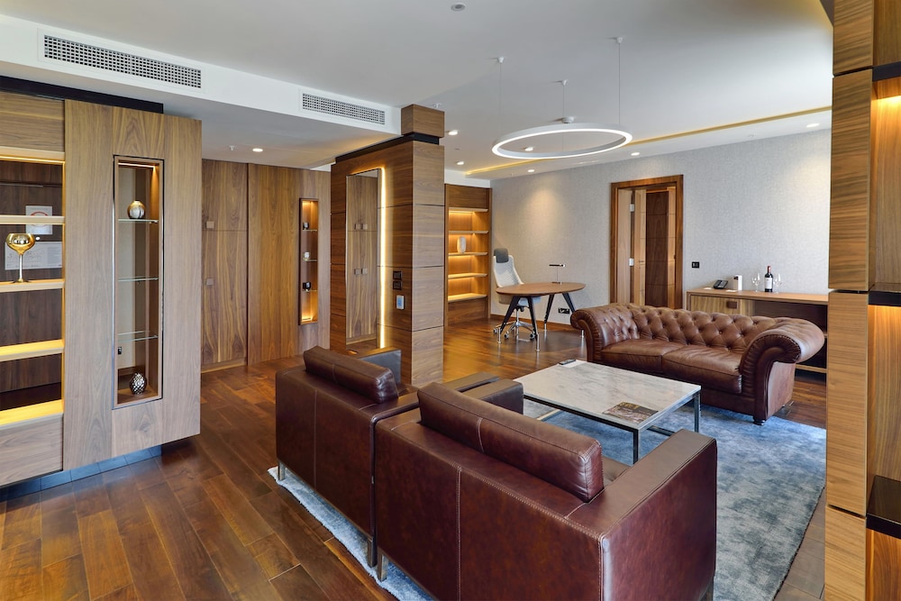 SHERATON NOVI SAD 31/48