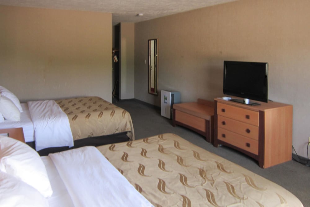 Quality Inn Nashville Bloomington 15/47