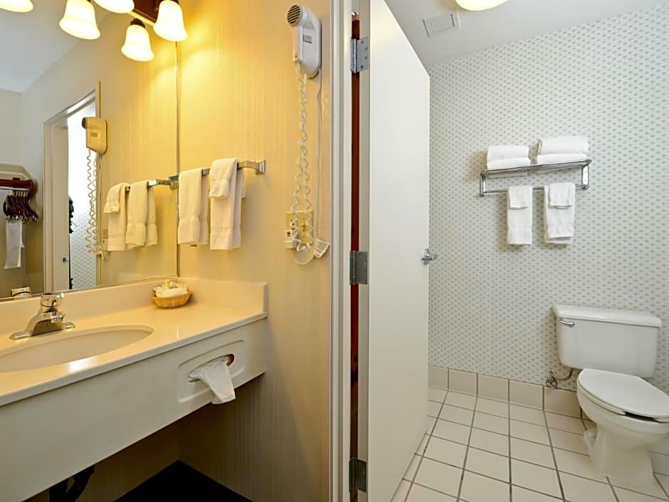 ClubHouse Inn West Yellowstone 24/25