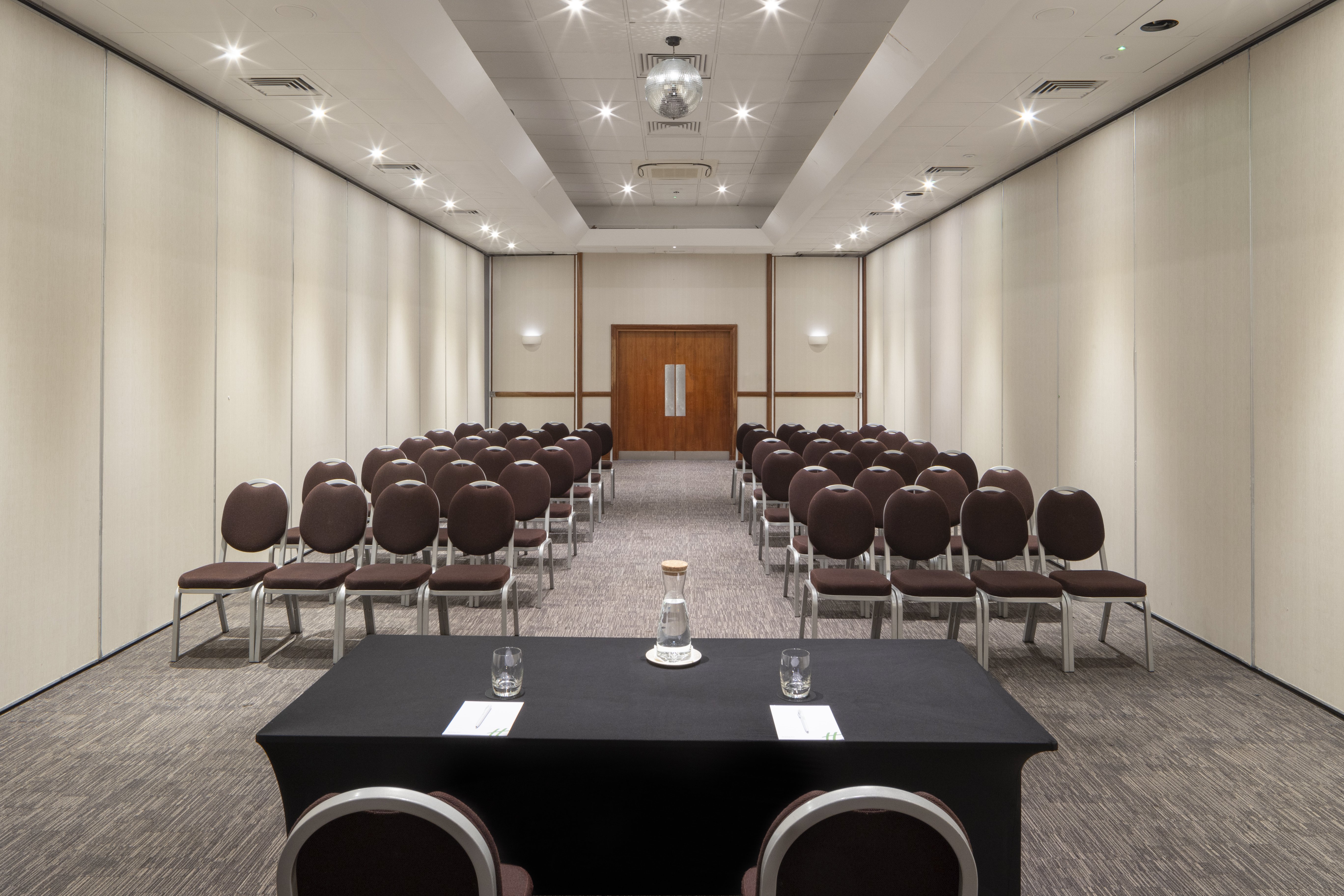Holiday Inn Leicester 58/71