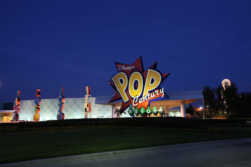 Disneys Pop Century Resort 8/50