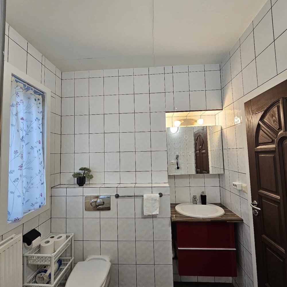 Kiljan Guesthouse 48/50