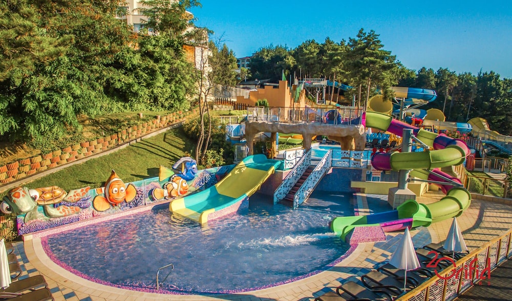 Grifid Hotel Bolero And Aquapark 39/50