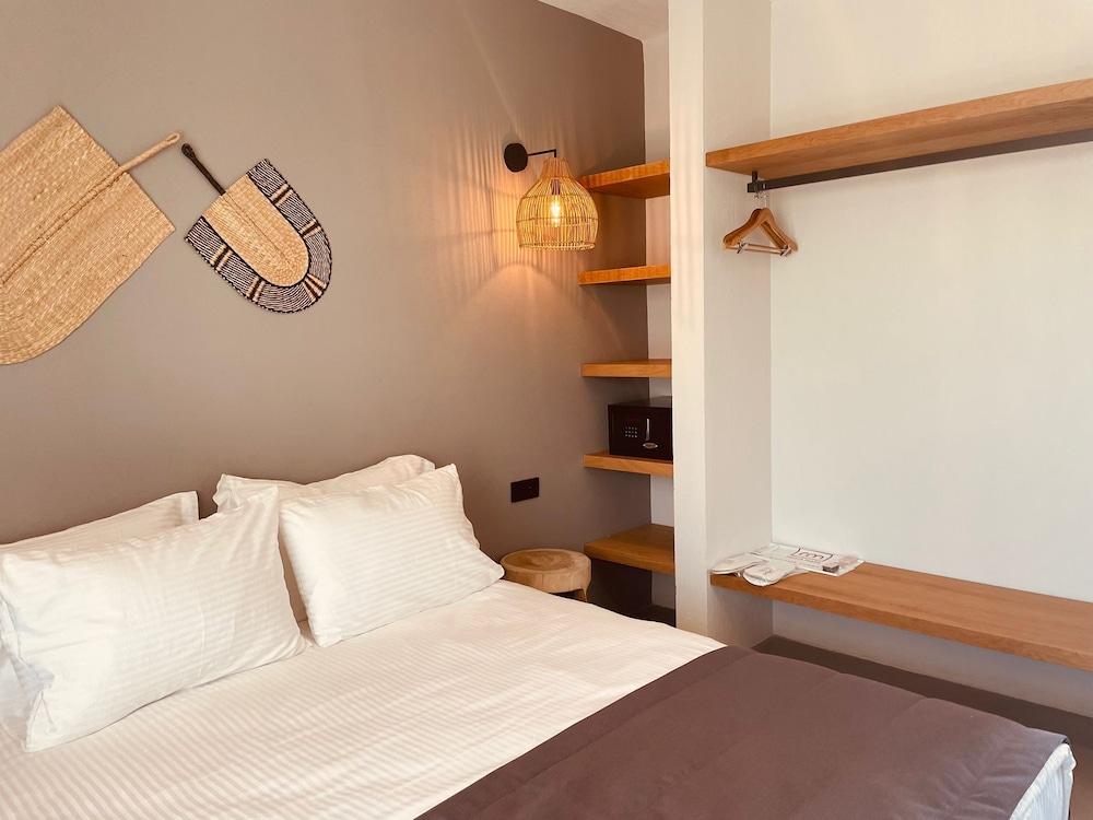 Regia Mare Beach Boutique Hotel 12/50