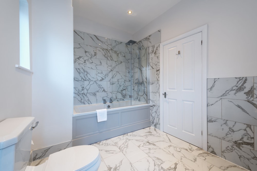 Somerset House Boutique Hotel 50/50
